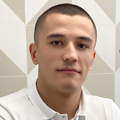 Ибрагимов Иброхим Анварович, стоматолог-терапевт