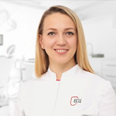 Смирнова Екатерина Алексеевна, стоматолог-терапевт
