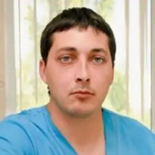 Эйтингин Игорь Валерьевич, стоматолог-хирург