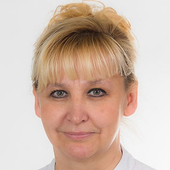 Протопопова Эльвира Сергеевна, стоматолог-терапевт