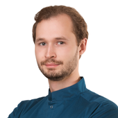 Малюго Александр Викторович, стоматолог-терапевт