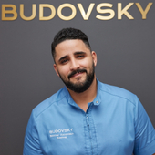 Кантар Вассим Ахсанович, стоматолог-терапевт