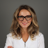 Стёксова Дарья Александровна, стоматолог-хирург