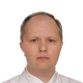Калашников Виталий Валерьевич, офтальмолог