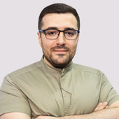 Мамедзаде Раджаб Мазахир Оглы, стоматолог-ортопед