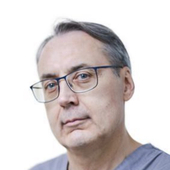 Ахметянов Артур Шамильевич, стоматолог-хирург