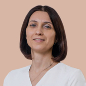 Дорошенко Елена Леонидовна, стоматолог-терапевт