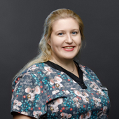 Крайнова Екатерина Михайловна, стоматолог-терапевт