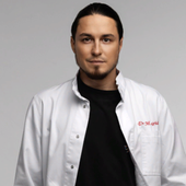 Свиридов Максим Константинович, пластический хирург