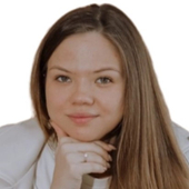 Ашихмина Александра Юрьевна, инструктор ЛФК