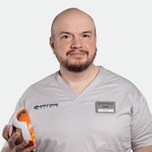 Гречанинов Виктор Борисович, офтальмолог-хирург