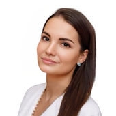 Максименкова (Стерлигова) Лилия Владимировна, стоматолог-хирург