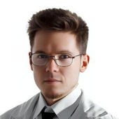 Поташов Антон Викторович, стоматолог-хирург