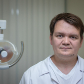 Санисалов Евгений Александрович, стоматолог-хирург