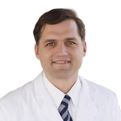 Сорокин Максим Эдуардович, стоматолог-терапевт