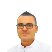 Оганесян Армен Левонович, психотерапевт