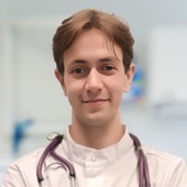 Рустамов Максим Андреевич, терапевт