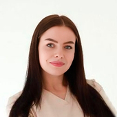 Тихомирова Анастасия Алексеевна, стоматолог-терапевт