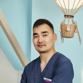 Омурали Актилек, детский ортопед