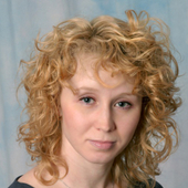 Каркавина Юлия Олеговна, стоматолог-терапевт