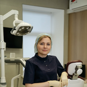 Новикова Дарья Сергеевна, стоматолог-терапевт