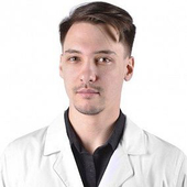 Затонский Максим Андреевич, стоматолог-терапевт
