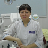 Токмакова Алина Николаевна, стоматолог-терапевт