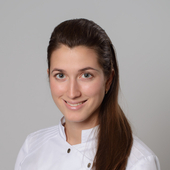 Евтушенко (Колыхалова) Екатерина Владимировна, стоматолог-терапевт