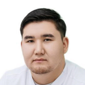 Бакытбек Доолотбек, флеболог-хирург