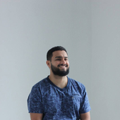 Аракелян Артур Олегович, стоматолог-терапевт