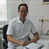 Ли Вячеслав Николаевич, стоматолог-терапевт