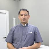 Ли-Ван-Хай Михаил Александрович, флеболог