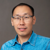 Базаров Бато Анатольевич, стоматолог-хирург