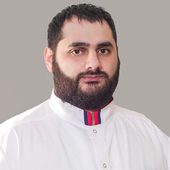 Оганесян Карен Хачатурович, стоматолог-ортопед