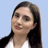 Шабатаева Виктория Семёновна, стоматолог-терапевт