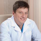 Ельцин Сергей Станиславович, хирург
