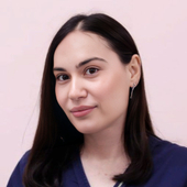 Нуцалханова Умайра Амадзиевна, ЛОР