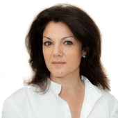 Смолярчук Елена Георгиевна, стоматолог-терапевт