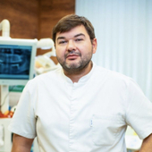 Вакулин Юрий Васильевич, стоматолог-хирург