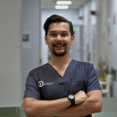 Ибрагимов Дамир Ринатович, пластический хирург