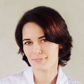 Сурикова-Вознесенская Ксения Владимировна, детский психолог