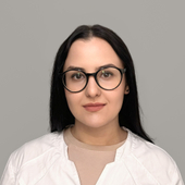 Хмыз Ксения Владимировна, врач-косметолог