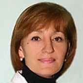 Копылова Дина Шамилевна, стоматолог-терапевт