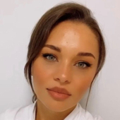 Мушегян Мариам Робертовна, стоматолог-ортопед