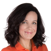 Куличкова Анна Владимировна, стоматолог-терапевт