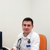 Некрасов Дмитрий Аркадьевич, терапевт