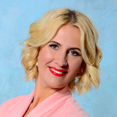 Артамонова Анастасия Валерьевна, стоматолог-терапевт