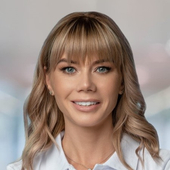 Бекшанова Марина Сергеевна, стоматолог-терапевт