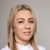 Меркулова Азалия Анатольевна, стоматолог-терапевт