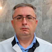 Нуцалов Арсен Гасанбекович, нейрохирург